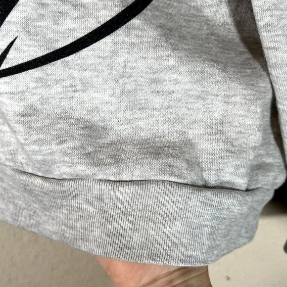 Disney Mickey Mouse Long Sleeve Sweatshirt Gray Spellout Retro Graphic Medium - Picture 4 of 8